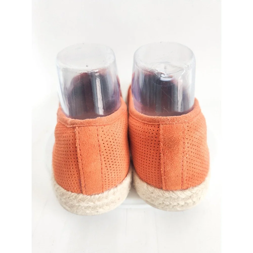 Clarks Espadrille Flats Loafers 8.5 Slip On Orange Suede Perforated Comfort Shoe